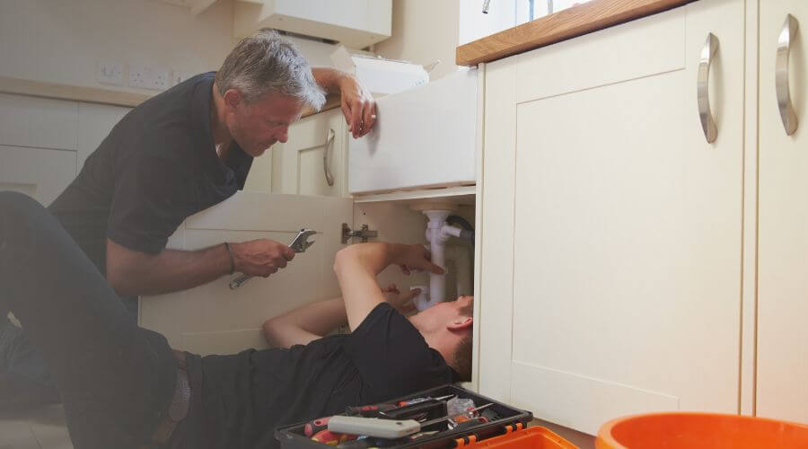 Professional burst pipe repair services in Fort Dodge, KS